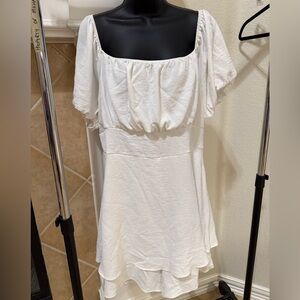 ARULA Elegant Cream Satin Fabric Romper